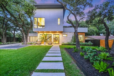 Lake Home For Sale in Austin, Texas