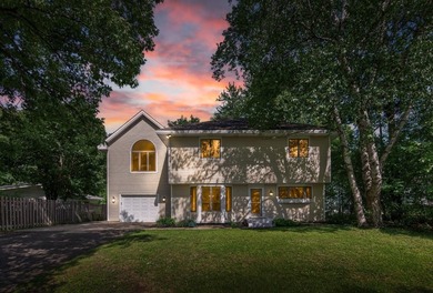 Welcome to 4929 West Lane, Minnetonka, Minnesota Nestled on a - photo 1