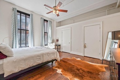 Spectacular and gorgeous 3 bdrm, 2 bath condo 1,602sqft, open - photo 5
