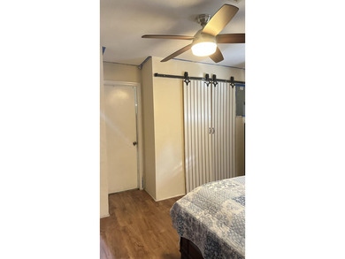 LOCATION,LOCATION,LOCATION OF Sweet Home! Freshly Painted, Long - photo 11
