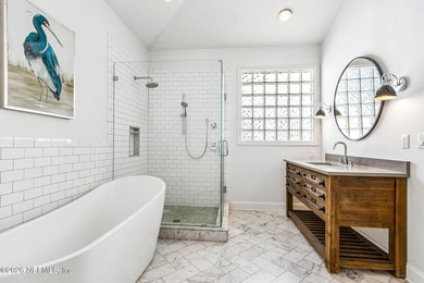 Ideally situated on a dead end street, east of A1A in the heart - photo 17