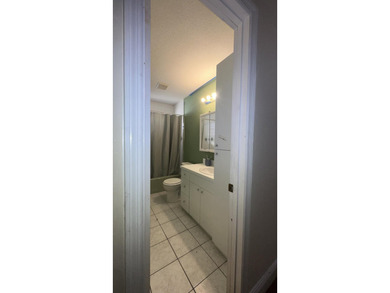 LOCATION,LOCATION,LOCATION OF Sweet Home! Freshly Painted, Long - photo 19