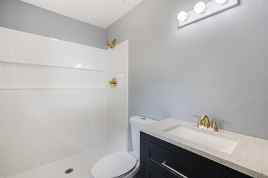 This inviting 2-bedroom, 2-bath Lakewood Park home blends - photo 26