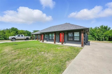 Lake Townhome/Townhouse For Sale in Little Elm, Texas