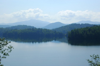 Lake Santeetlah Lot For Sale in Robbinsville North Carolina