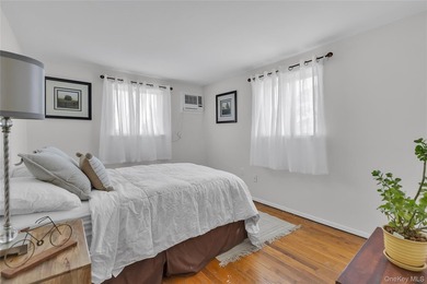 Welcome Home! Introducing this beautifully maintained, spacious - photo 12