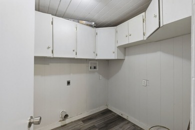 There's something comforting about an older home with a story to - photo 23