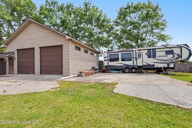 A rare opportunity to own a true Mississippi Gulf Coast retreat - photo 29