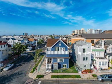 Rare Investment Opportunity! Legal duplex, Unit 1 consists of 3 - photo 33
