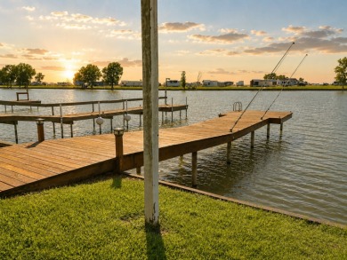 Waterfront RV Lot w/private dock & Awning! - photo 21