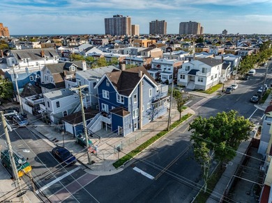 Rare Investment Opportunity! Legal duplex, Unit 1 consists of 3 - photo 49