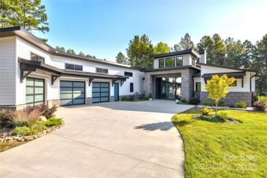 Lake Wylie Home Under Contract in Belmont North Carolina