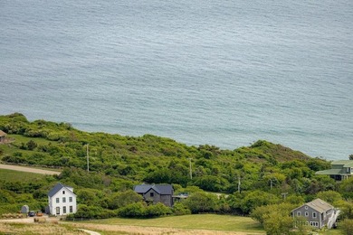 Welcome to a truly exceptional year round residence on Mohegan - photo 7