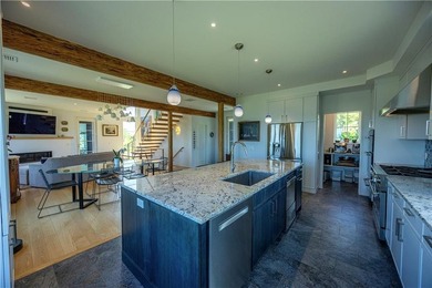 Welcome to a truly exceptional year round residence on Mohegan - photo 10