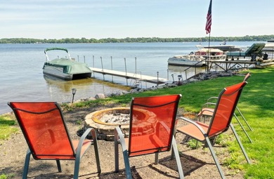 Welcome to *The SS Iverson* a totally renovated waterfront home - photo 6