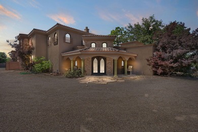 Lake Home For Sale in Los Ranchos, New Mexico