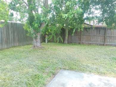 Charming 3-bedroom, 2-bath home located in the established - photo 16