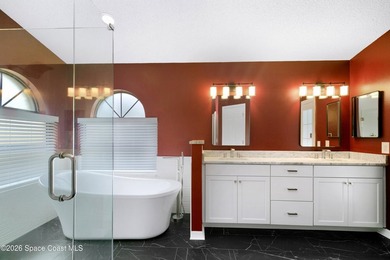 Welcome to Sherwood, where modern updates meet Florida outdoor - photo 31