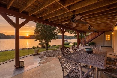 Experience the ultimate Lake of the Ozarks lifestyle at this - photo 32