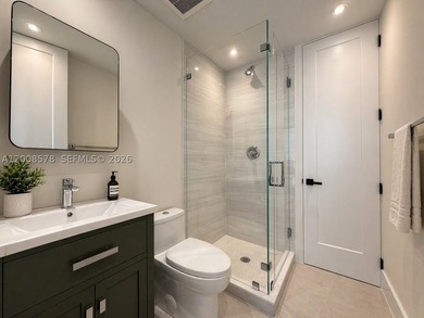 Step into your dream oasis-a masterpiece of modern luxury and - photo 34