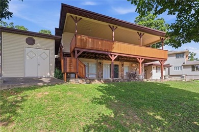 Experience the ultimate Lake of the Ozarks lifestyle at this - photo 36