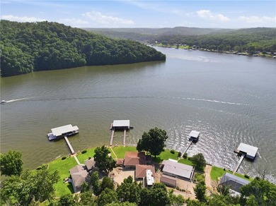 Experience the ultimate Lake of the Ozarks lifestyle at this - photo 47