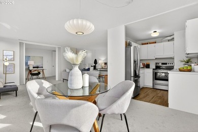 Step into the Fontaine - Portland's iconic mid-century classic -