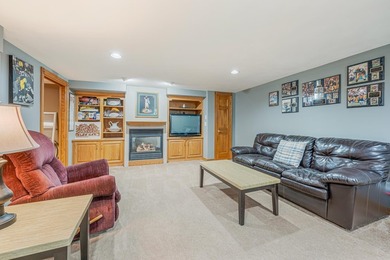 Come check out this beautiful 2-story home in the desirable Town - photo 30