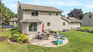 Come check out this beautiful 2-story home in the desirable Town - photo 38