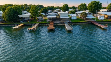 Waterfront RV Lot w/private dock & Awning! - photo 10