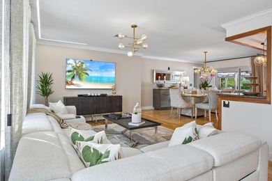 Tropical oasis in the heart of it all! This one-of-a-kind - photo 14
