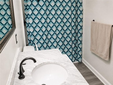 Imagine coming home to this beautifully maintained and updated - photo 14