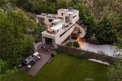 Discover this stunning modern residence designed by renowned - photo 17