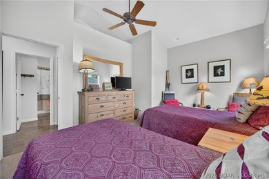 Stunning Cottage Overlooking the 16th Fairway! From peaceful - photo 19