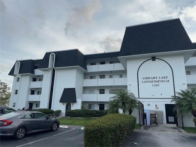 Lake Condo For Sale in St. Petersburg, Florida