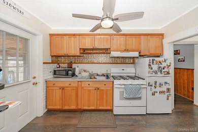 Legal 2 Family by C/O located in the heart of Lindenhurst - photo 9