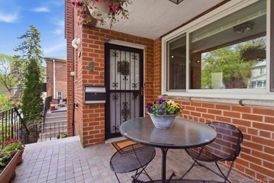 Welcome to 228 W 260th Street - a beautifully maintained - photo 2