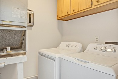 Welcome home to this charming 2-bedroom, 1.5- bath townhome in - photo 11
