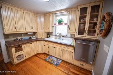 Welcome to this stunning, historical home where charm and - photo 12