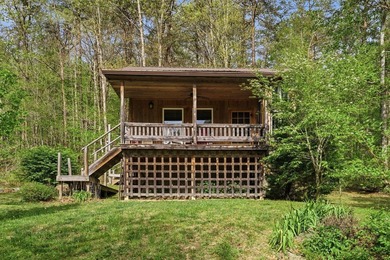Snug Hollow Farm & Retreat is a rare 290-acre contiguous estate - photo 18