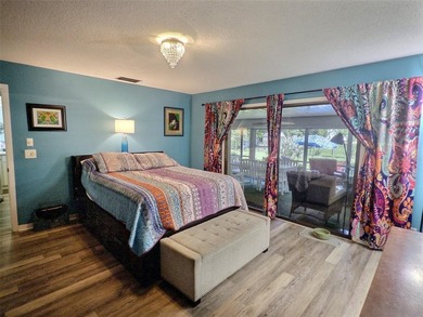We are pleased to present this dual-primary-bedroom home located - photo 26