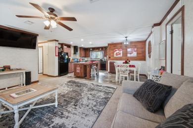 Brand New Mobile Home near Chiefland Golf Course! - photo 10