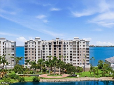 Perched on the eighth floor of The Shores I, within the - photo 48
