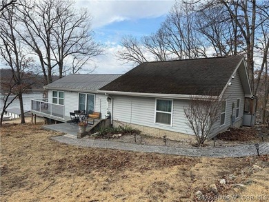 Lake of the Ozarks Home For Sale in Barnett Missouri