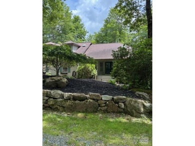 Lake Atagahi Home For Sale in Brevard North Carolina