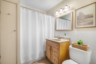 Welcome home to this charming & meticulously maintained - photo 13
