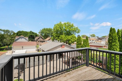 Welcome home to this charming & meticulously maintained - photo 15