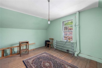 Traditional Newport Cottage off North Broadway neighborhood - photo 25