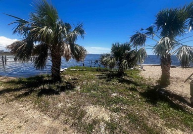 Motivated Seller! Bring your offers! Opportunity to own 3 Gulf - photo 7