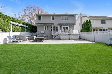 Welcome to this timeless elegance and exquisite Colonial in one - photo 26